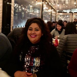 Meet your Posher, Roxy